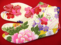 和柄足袋 義若オリジナル 金彩牡丹と桜
